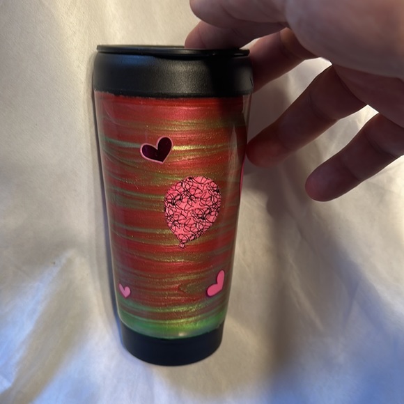 Happy Birthday Tumbler Hearts Balloons With Lid - Picture 3 of 3